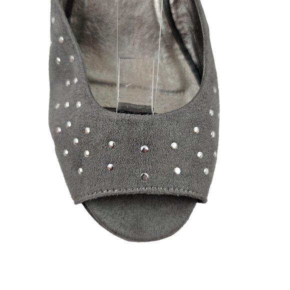 Bijou By AJ Valenci Gray Studded Peep-Toe Wedge Sandals Size 8.5W Fabric Upper - Picture 7 of 9